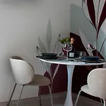 Lambrusco Monolocale Vicino Al Centro Di Universita E Policlinico * מודנה