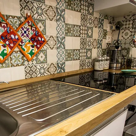 Appartamento Lambrusco - Vicino-near Centre, Università, Policlinico *