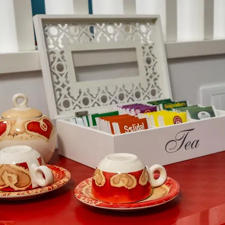 Appartamento Lambrusco - Vicino-near Centre, Università, Policlinico