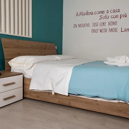 Lambrusco Monolocale Vicino Al Centro Di Universita E Policlinico * 摩德纳