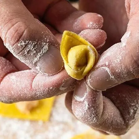 Lambrusco Monolocale Vicino Al Centro Di Universita E Policlinico Modena